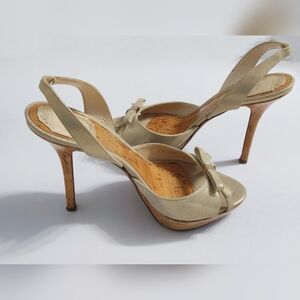 Christian Dior Italian Gold Slingback Heels. Size 37.5 EU. Pre-owned.